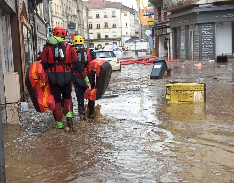 Ein Toter in Paris und schwere Überschwemmungen in Südfrankreich