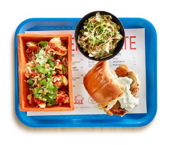 Was-bist-du-f-r-ein-Hendl-Das-neue-Chicken-Karate-von-den-Mochis