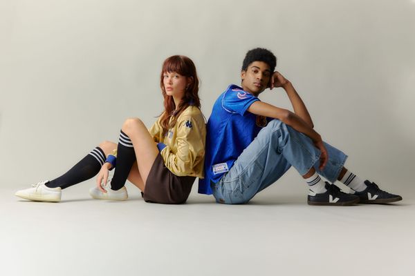 Pro-Kontra-Retro-Fu-balltrikots