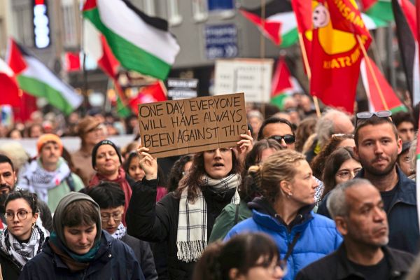 Deutsches-Gericht-Anti-Israel-Parolen-nicht-grunds-tzlich-verboten