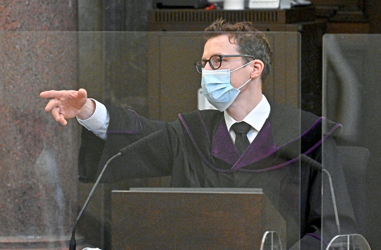 Betrugsprozess ExFreiheitlicher Schellenbacher verliert Freiheit und Ferrari Österreich