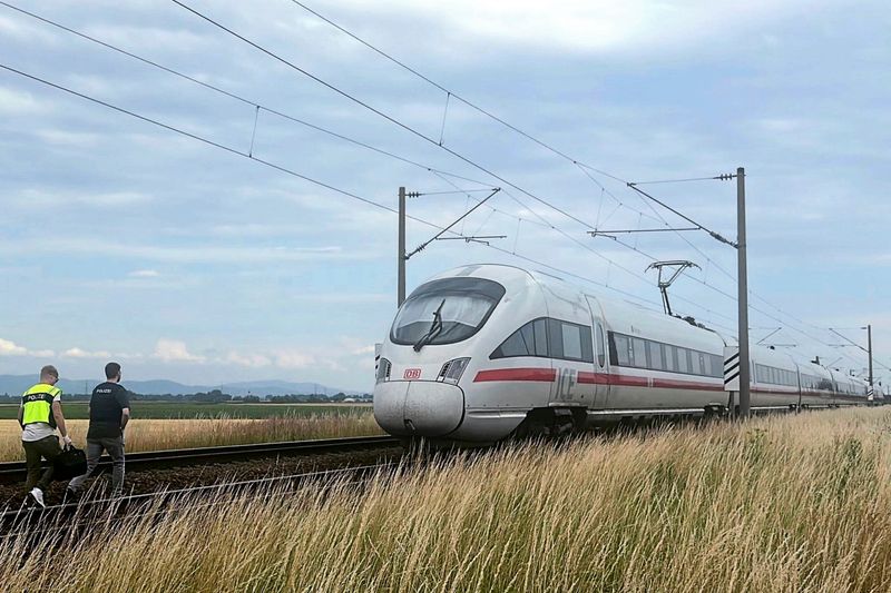 Nach Attacke in ICE mit Axt und Hammer: Drogenpsychose möglich