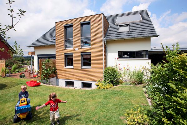 Putzen-und-Gartenpflege-im-Mehrparteienhaus-Eure-Erfahrungen-