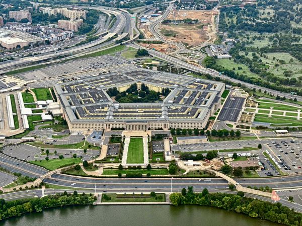 US-Regierung-will-Berichterstattung-ber-Milit-r-kontrollieren