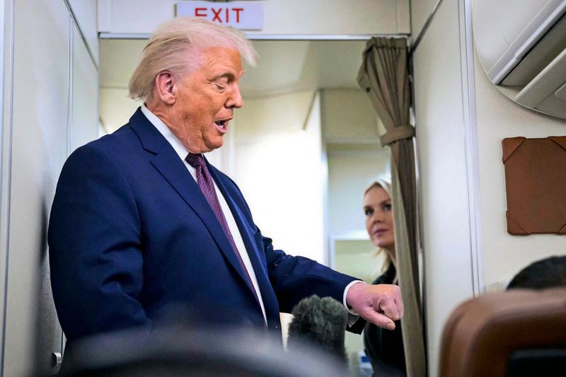 Trump droht Iran wiederholt mit Militärschlag