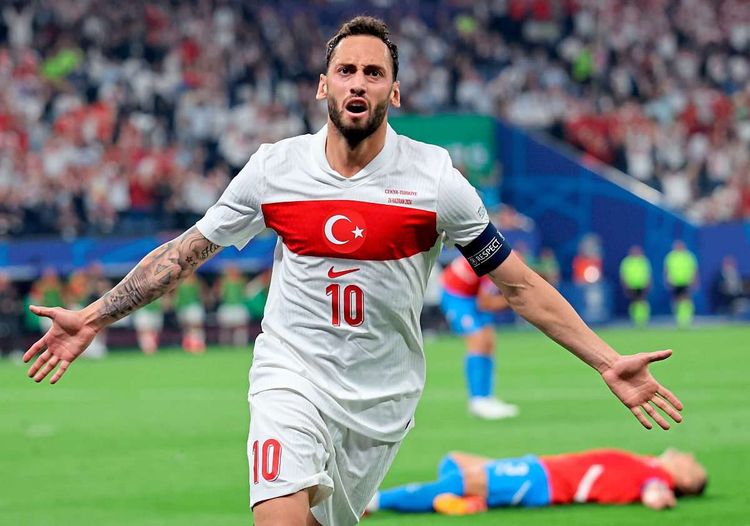 Türkeis Mittelfeldspieler Hakan Calhanoglu