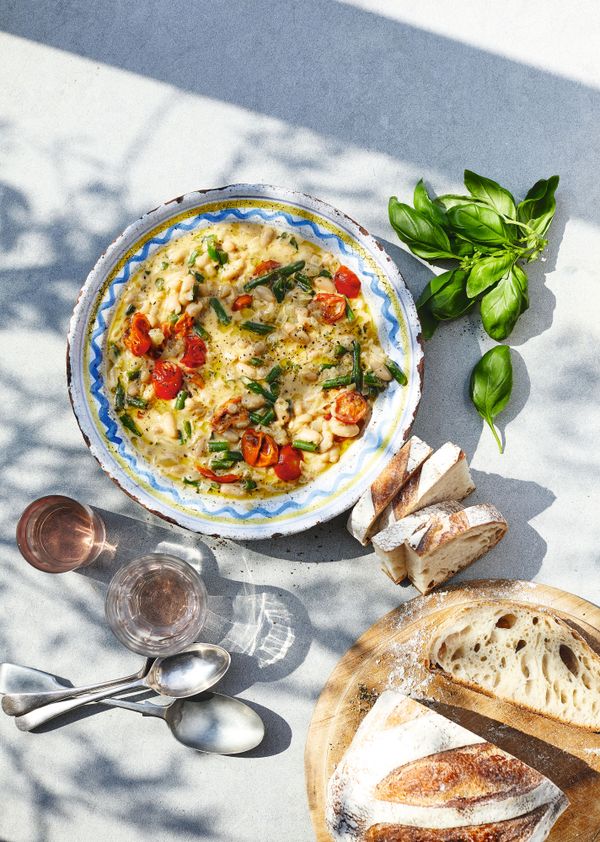 Pflanzlich-isst-g-nstig-Rezept-f-r-Toskanische-Bohnen-mit-Salbei