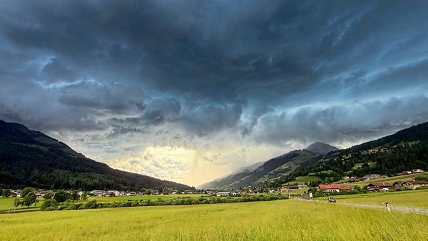 Die-Unwettergefahr-steigt-warum-Betroffene-ihren-Schaden-nicht-voll-ersetzt-bekommen
