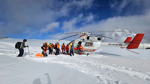Hohe-Lawinengefahr-und-viele-Unf-lle-Worauf-ist-zu-achten-