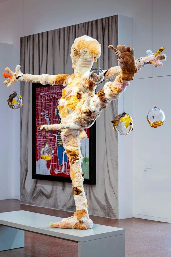 -berall-Linien-und-ein-Weihnachtsbaum-samt-eregierter-Vorfreude