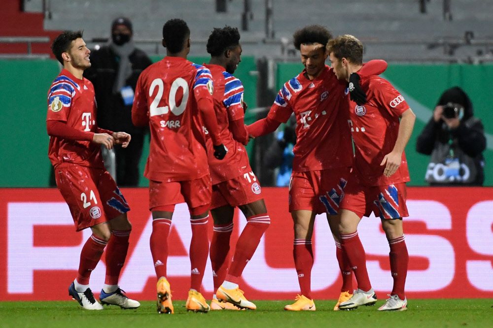 FC Bayern Blamiert Sich Im DFB-Pokal Bei Kiel - Deutsche Bundesliga ...