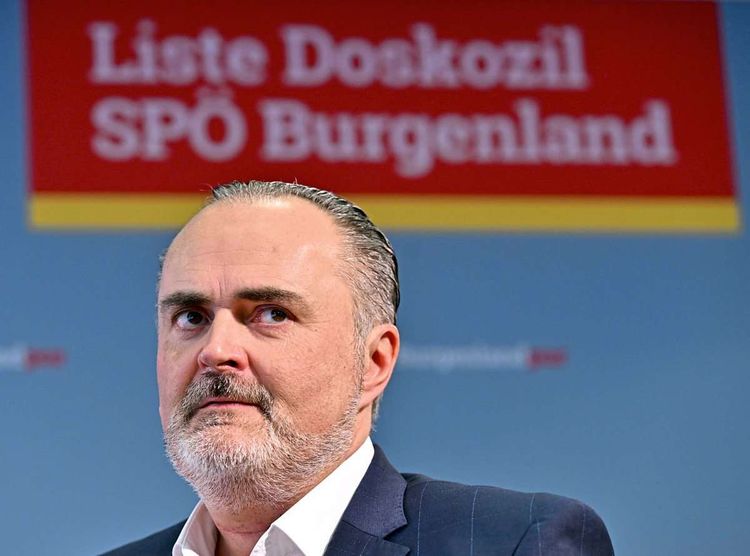 Kolumne Mittel-Alter Satire SPÖ