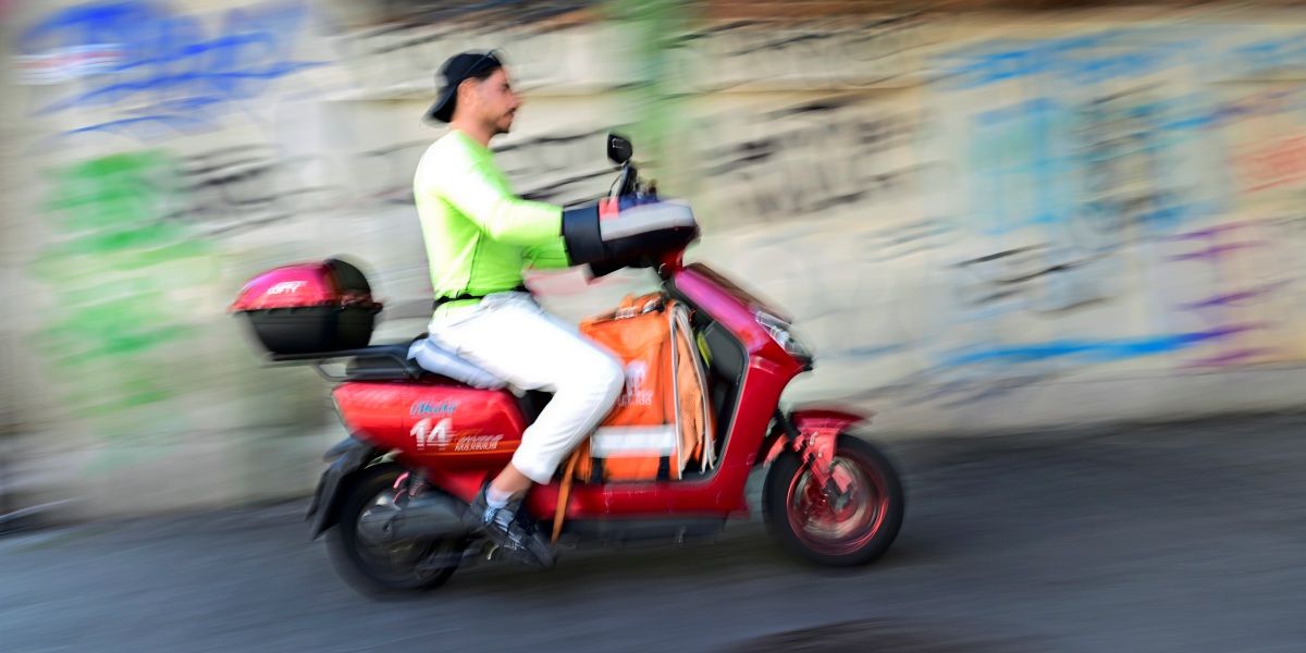 Ausländische Beschäftigte verdienen im Schnitt 700 Euro weniger