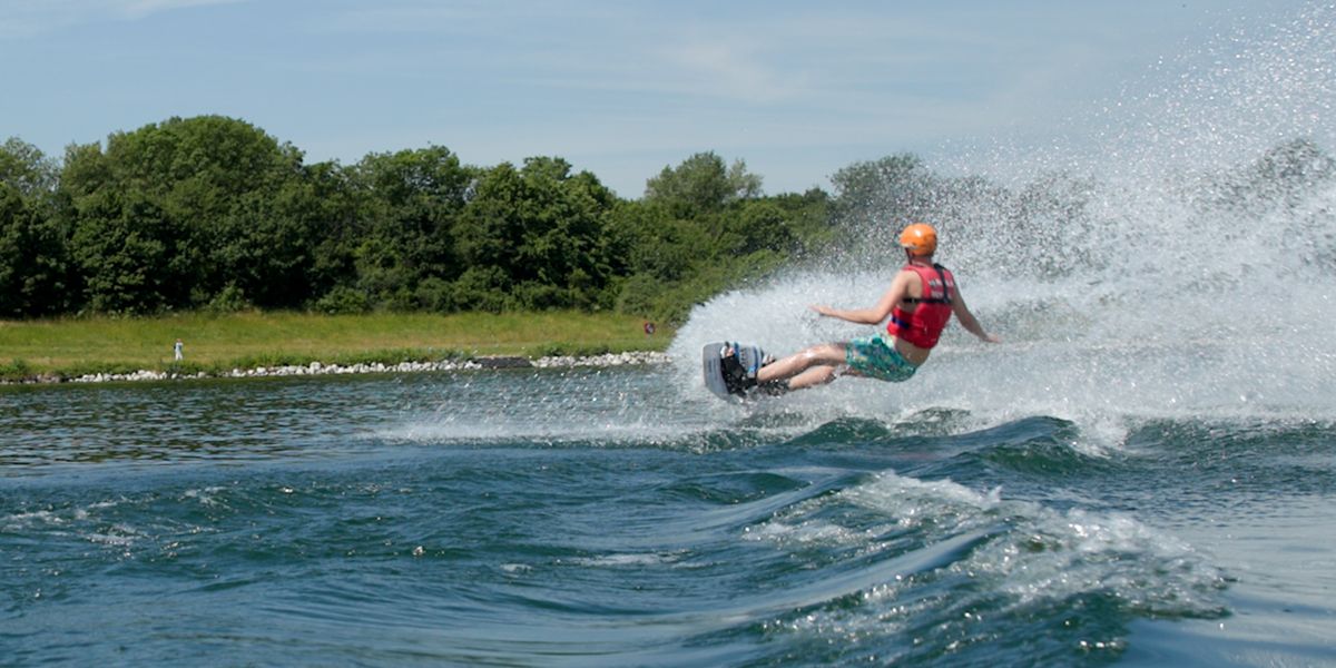 Sommer in Wien Wakeboarden auf der Donau Video derStandard.at › Video