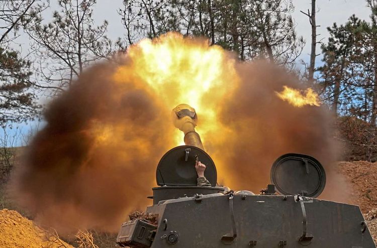 Noch können ukrainische Truppen zurückschießen, aber es fehlt ihnen ständig an Munition.