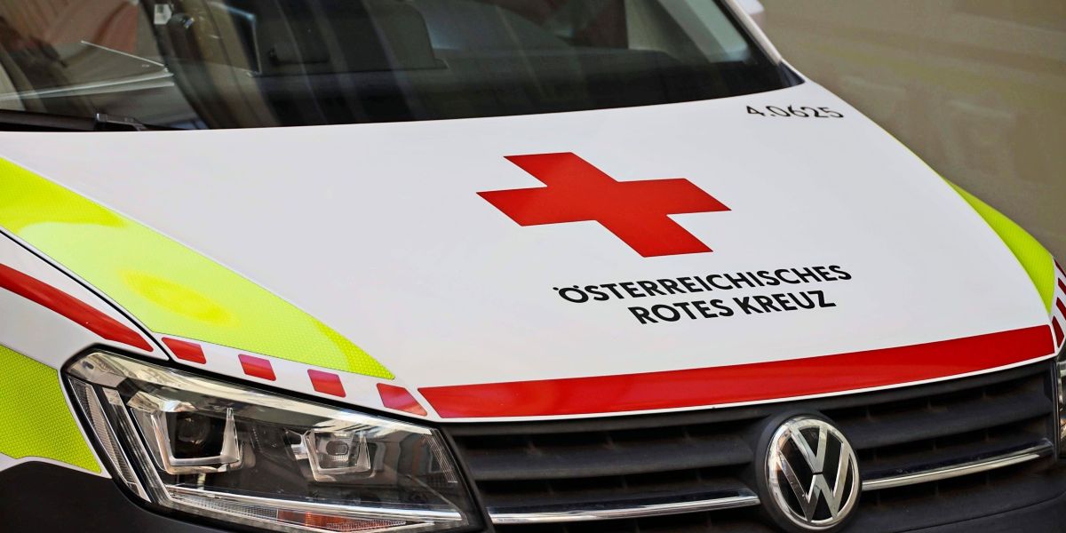 Photo: Derstandard Piéton de 82 ans tué par une conductrice ivre en fuite à Fernitz-Mellach