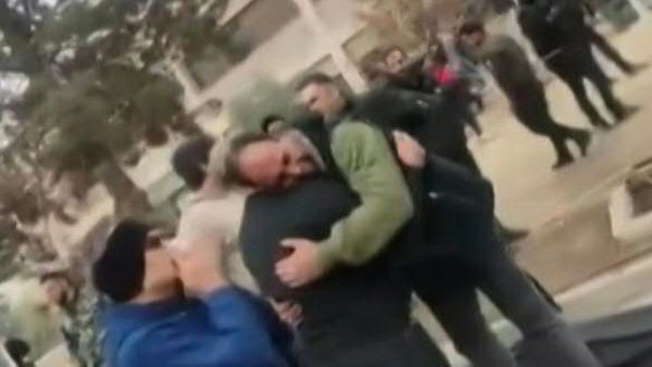 Irans-F-hrung-auf-Krieg-vorbereitet-USA-drohen-mit-Milit-reinsatz