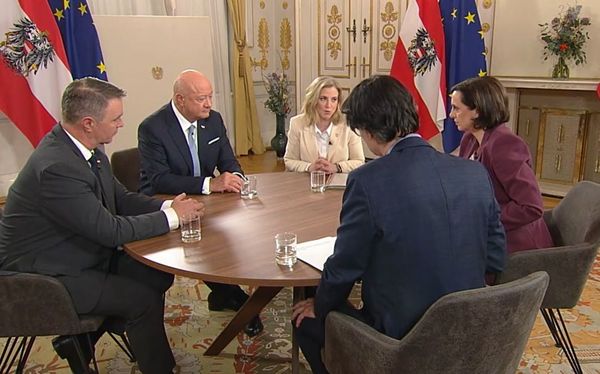 Regierungsspitze-im-ORF-Interview-Wackeln-die-W-nde-zurzeit-nicht-genug-