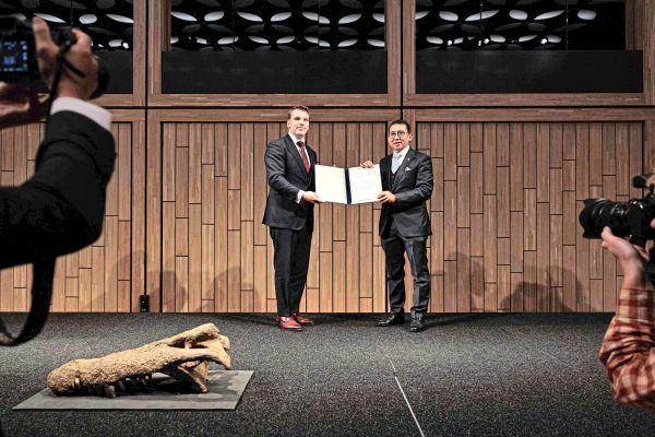 Niederlande-sagen-R-ckgabe-von-Java-Mensch-an-Indonesien-zu