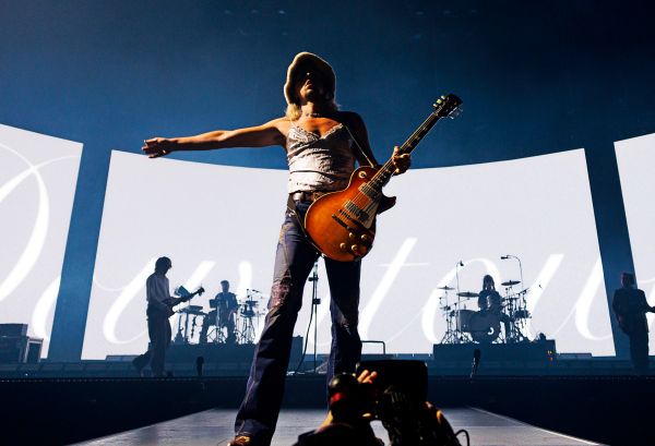 Gitarrist-Michael-Snacky-Mike-Krammer-steigt-bei-Bilderbuch-aus