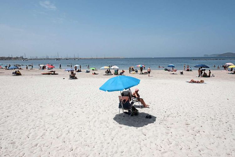 Nacktbaden ist in Italien nur an einigen, extra gekennzeichneten Strandabschnitten erlaubt. Auf Sardinien gibt es sechs FKK-Strände. (Symbolfoto)