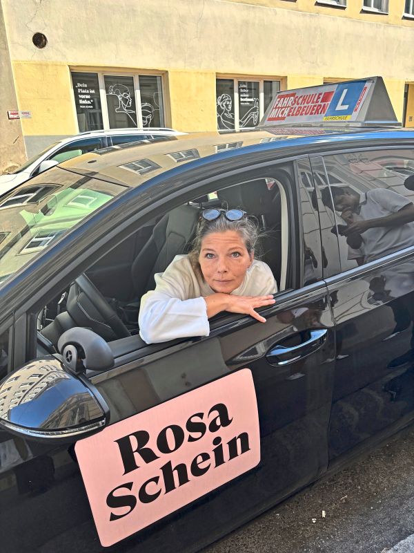 Fahrlehrerin-Frauen-sind-die-sichereren-Autofahrer-