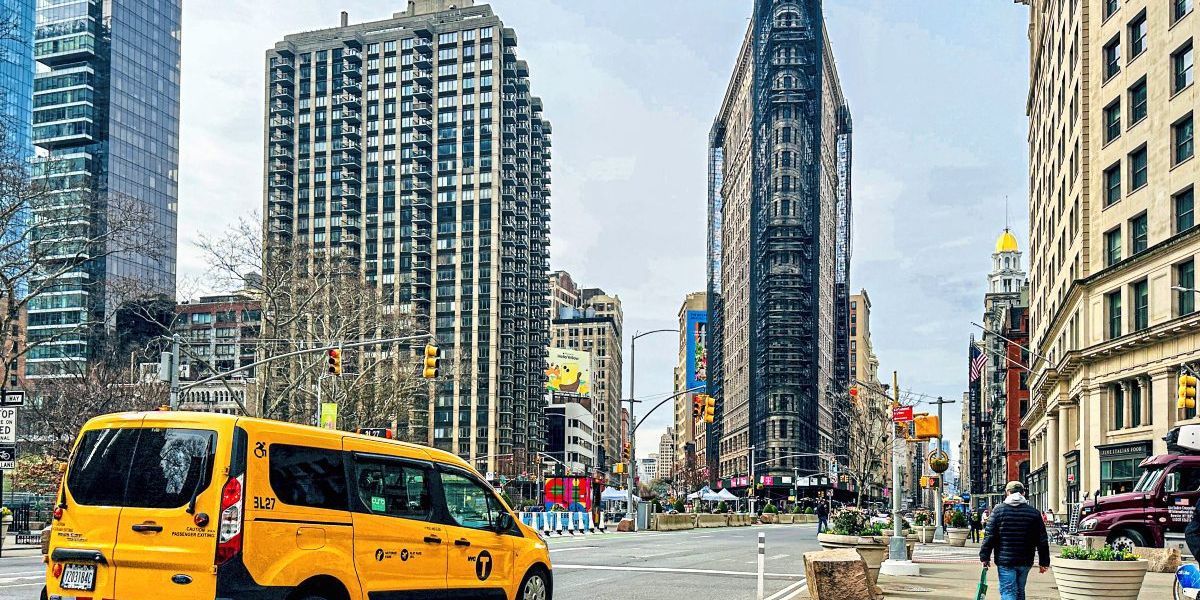 “Flatiron Building auction ends with historic 0 million sale”