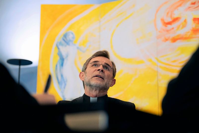 Bald-Erzbischof Josef Grünwidl: "Wir sind weniger, aber nicht weniger wichtig"