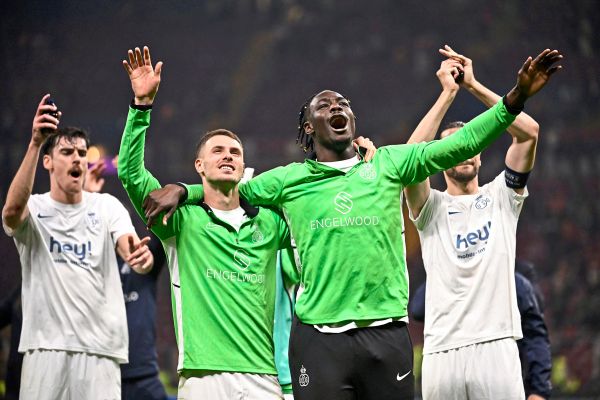 florucz-klub-union-saint-gilloise-holt-cl-sieg-in-istanbul