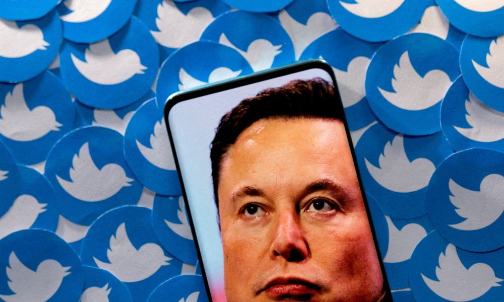 Musk: Rekord bei Twitter-Neuanmeldungen, EU warnt Twitter