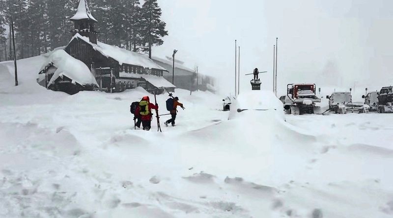 Neun Skifahrer nach Lawinenabgang in Kalifornien vermisst