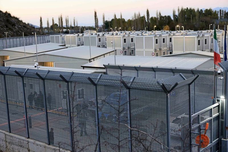 Geheimer Plan für Ostafrika: Wie Österreich "Transitzentren" für abgelehnte Asylwerber errichten wi…