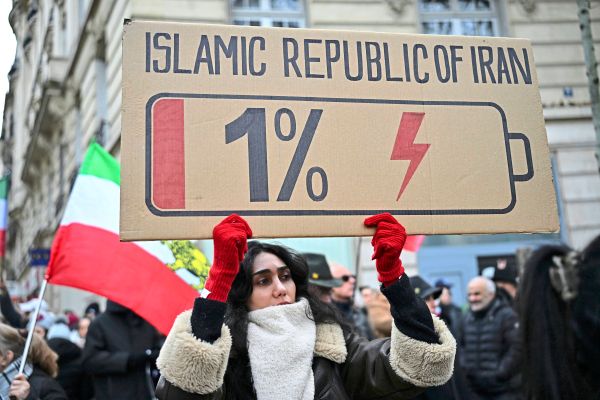 Die-Islamische-Republik-wankt-in-ihren-Grundfesten