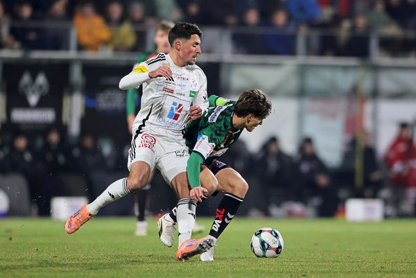 Ried-versch-rft-mit-Last-Minute-Treffer-die-Krise-des-WAC