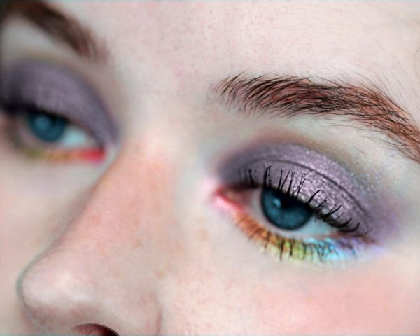 warum-make-up-das-perfekte-nat-rlichkeit-vort-uscht-von-gestern-ist