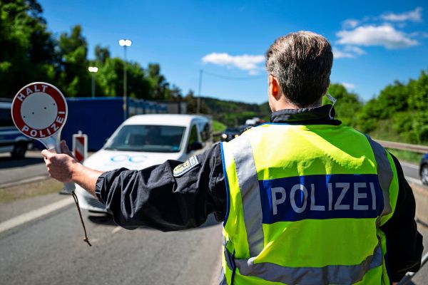 85-J-hrige-bei-Drogen-Schmuggel-nach-sterreich-aufgeflogen
