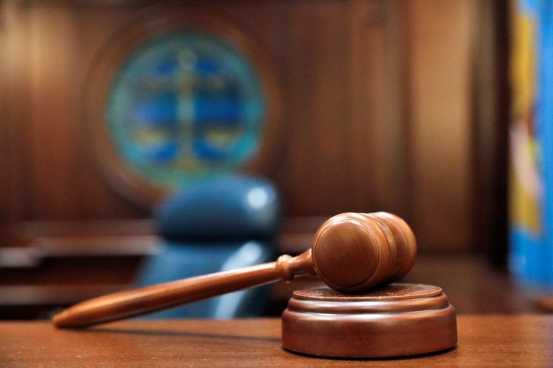 ChatGPT erfindet Zeugen: US-Anwalt nach KI-Schriftsatz verurteilt