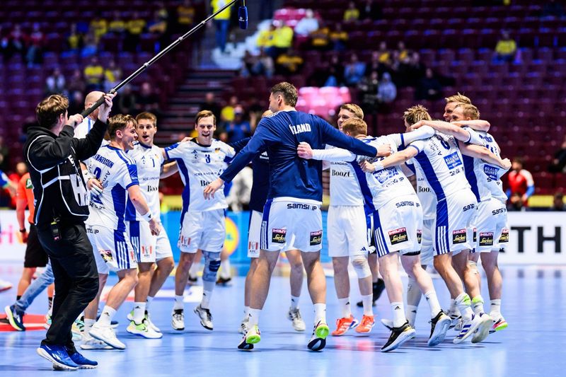 Island und Deutschland schaffen Sprung ins EM-Halbfinale