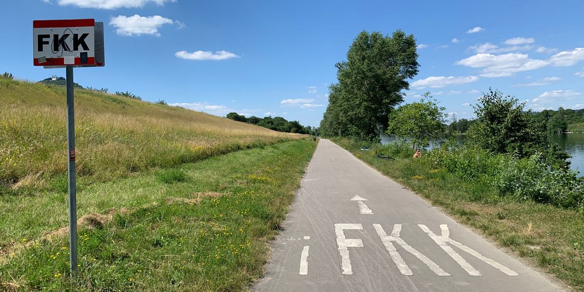 Zu Besuch Bei Den Donau Naturisten Die Werden Uns Scho Nix Wegschauen