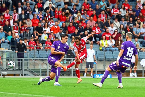 Die-Talfahrt-der-Austria-soll-gegen-den-Tabellenletzten-enden