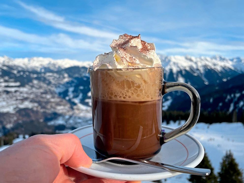 Wieso das Kakao-Getränk "Lumumba" in der Kritik steht - Essen & Trinken ... Wieso das Kakao-Getränk "Lumumba" in der Kritik steht - Essen & Trinken ...