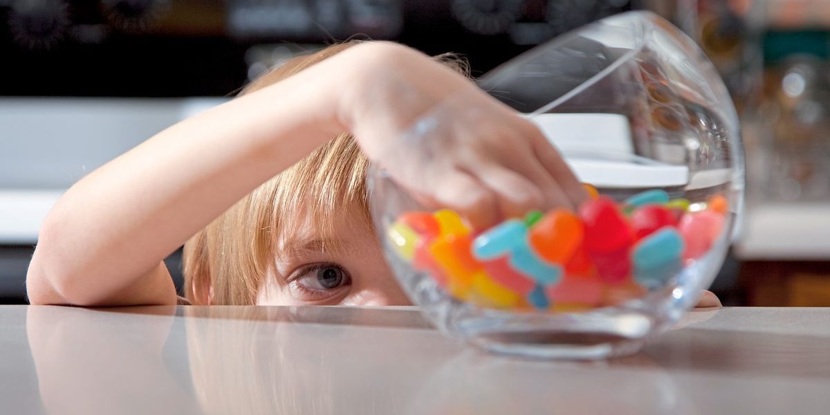 Wer Süßigkeiten liebt, hat sein Gehirn darauf programmiert