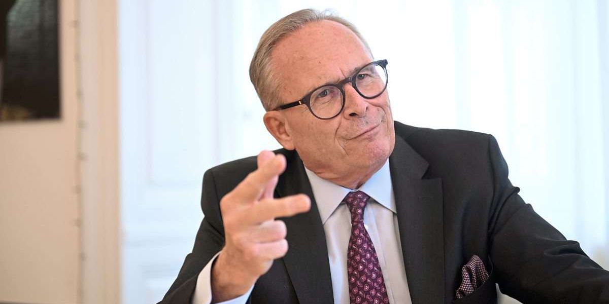 WKÖ-Chef Mahrer für komplette Steuer- und Abgabenbefreiung von Trinkgeld