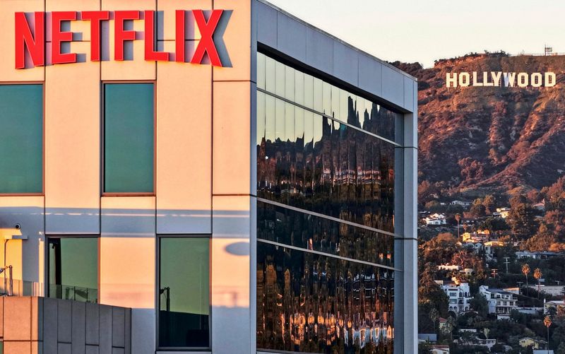 Trump will sich in Prüfung von Netflix-Warner-Fusion einschalten