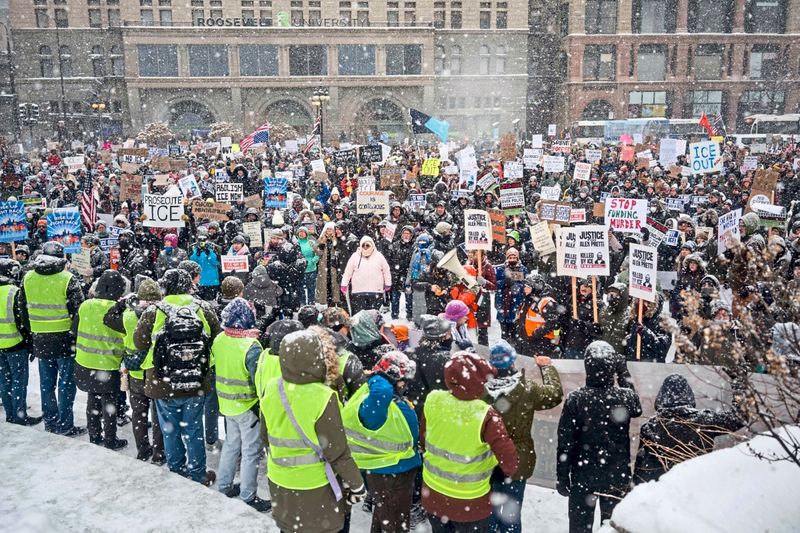 Minnesota-Proteste: Zensurvorwürfe gegen Tiktok, das nun Trump-Vertrauten gehört