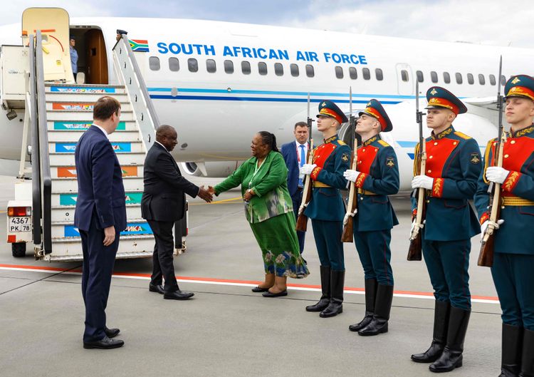 Am Mittwoch landete dort unter anderem der südafrikanische Präsident Cyril Ramaphosa.