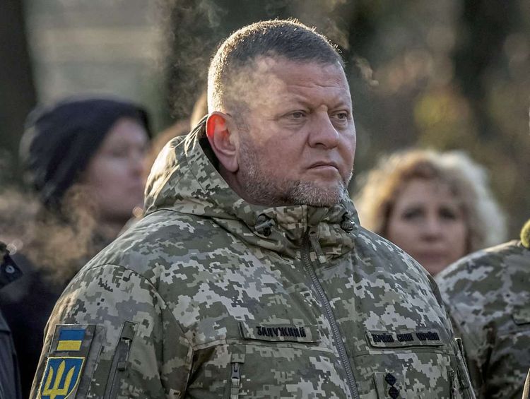Armeechef Saluschnyj in Uniform