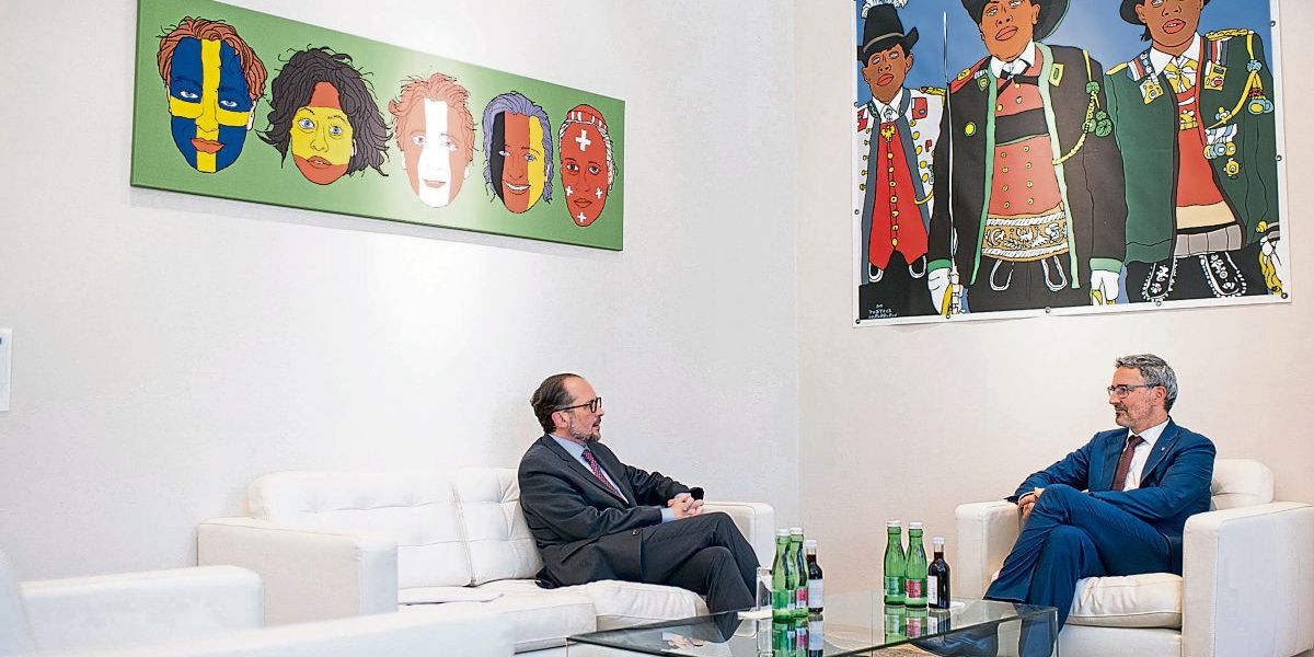 Des Kanzlers neue Bilder
