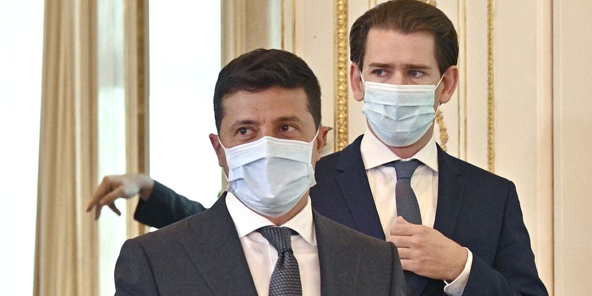 Ukrainischer Präsident lässt große oppositionelle Internetseite schließen - Vimarsana News