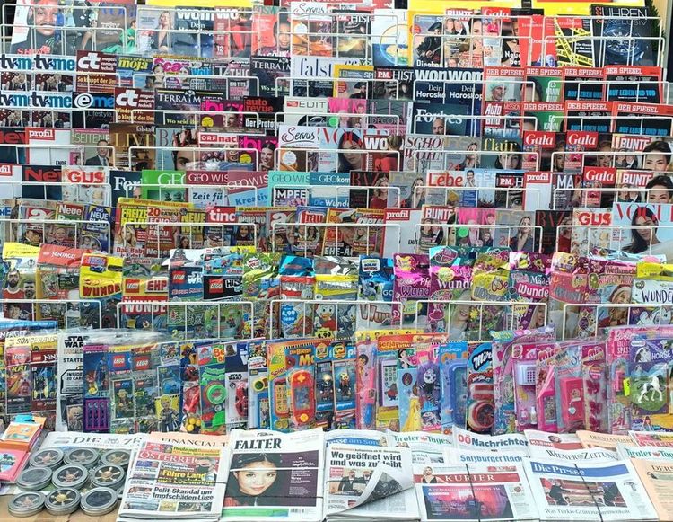 Zeitungen und Magazine Verkaufsstand